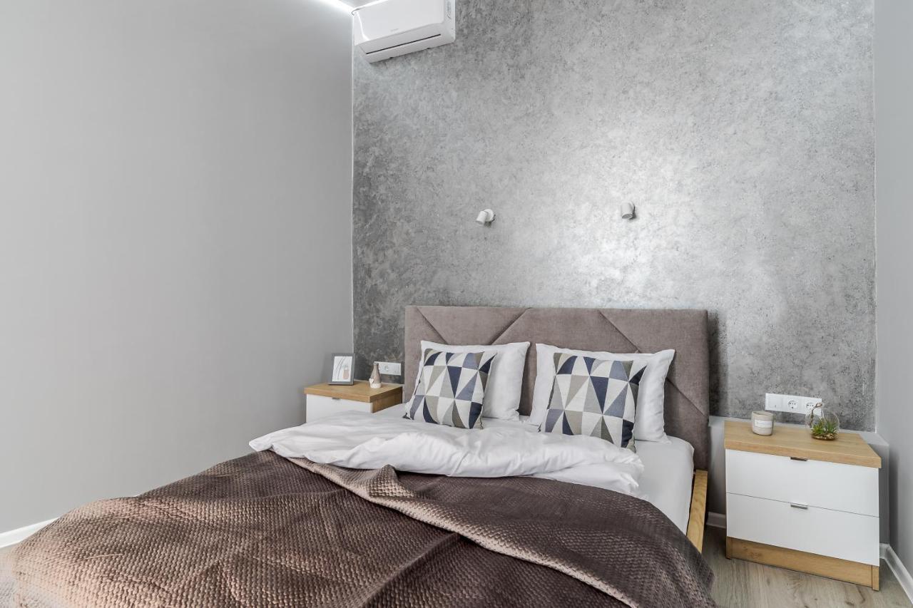 Inshiapartments On Popovycha Str 2 Lviv Bagian luar foto